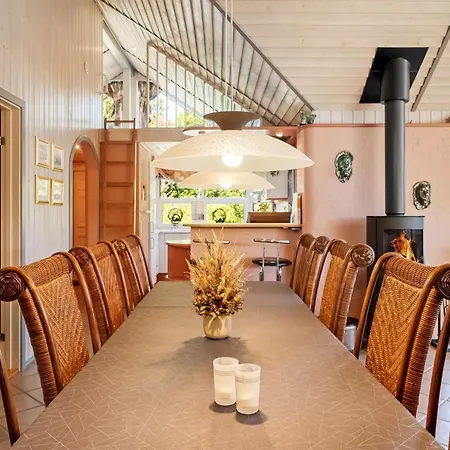 Stryd - 150m From The Sea By Interhome Vakantiehuis *