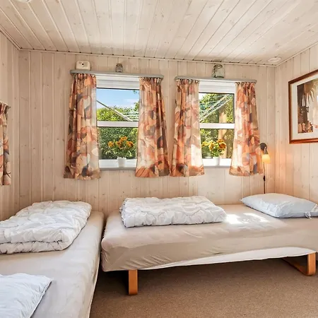 Vakantiehuis Stryd - 150m From The Sea By Interhome