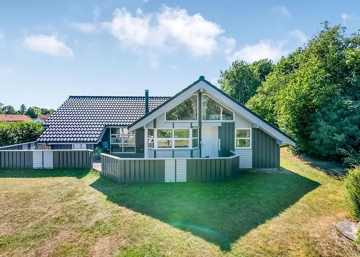 Stryd - 150m From The Sea By Interhome *